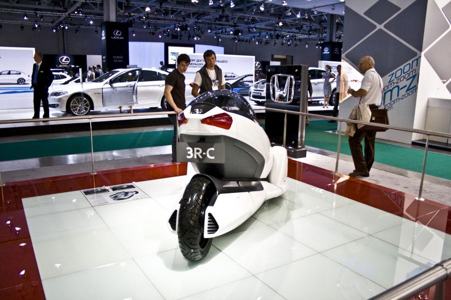  Honda 3R-C Electric Vehicle Concept 2010 года  (фото 28 из 36)